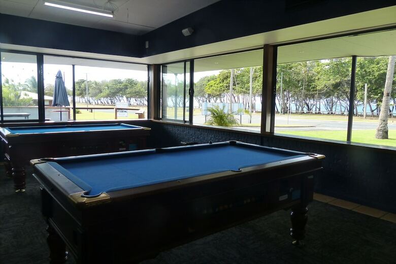 Motel Mackay Seabreeze Apartments