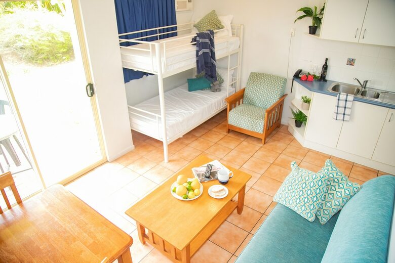 Motel Mackay Seabreeze Apartments