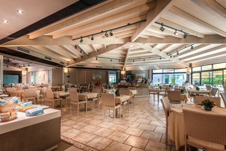 Posada Hotel Acacia Marina