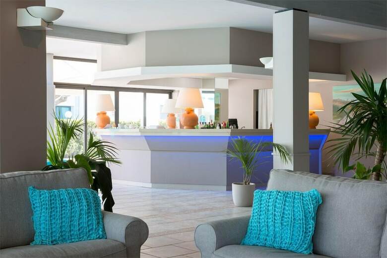 Posada Hotel Acacia Marina