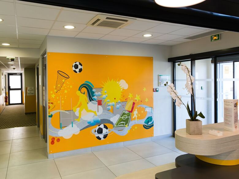 Hotel H�tel Premi�re Classe Chartres Barjouville