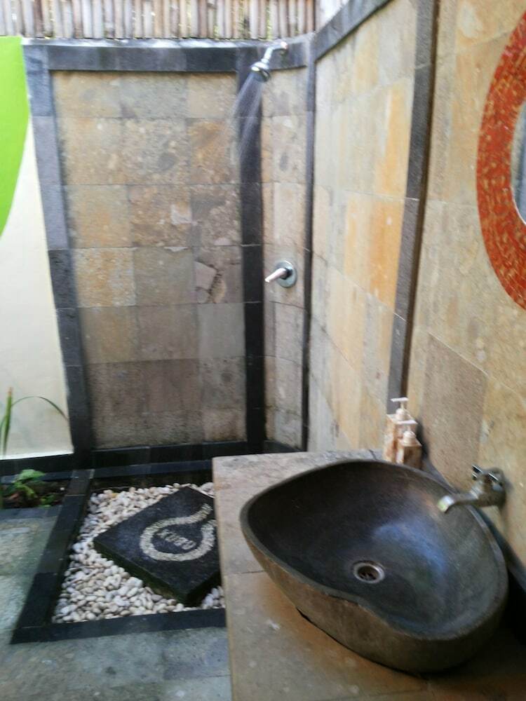 Hotel Dream Beach Kubu Lembongan