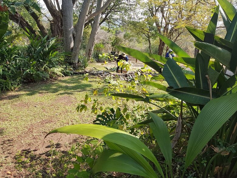 Hotel Laughing Waters Guest House