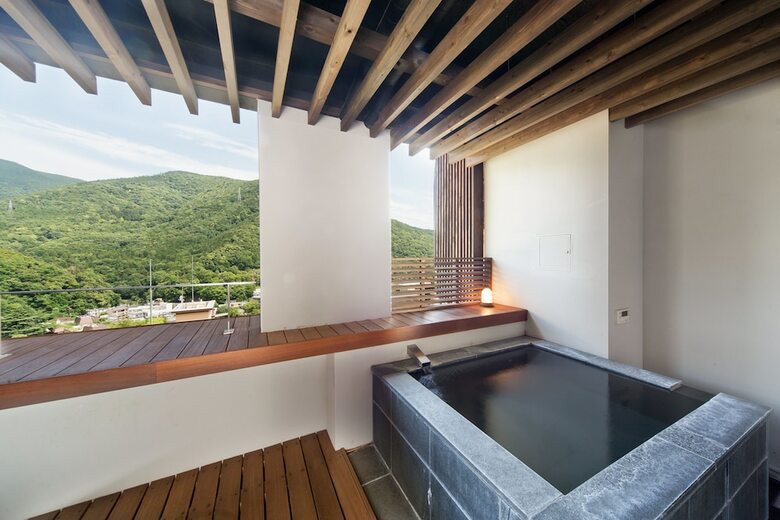 Hotel Aura Tachibana