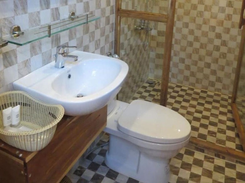 Hotel Lien Tho Guesthouse