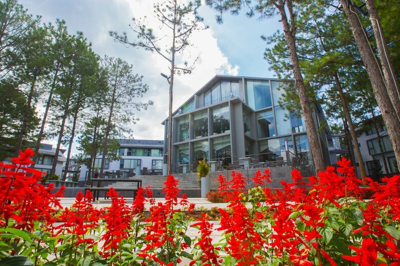 Terracotta Hotel & Resort Dalat