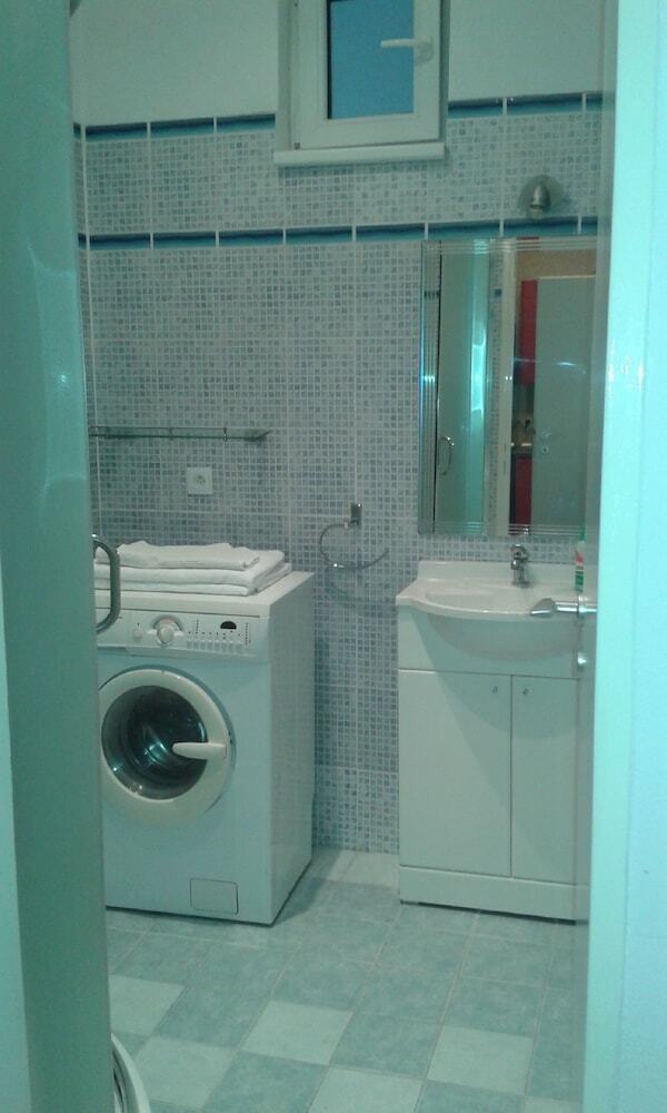 Fukas Apartments-lermontova