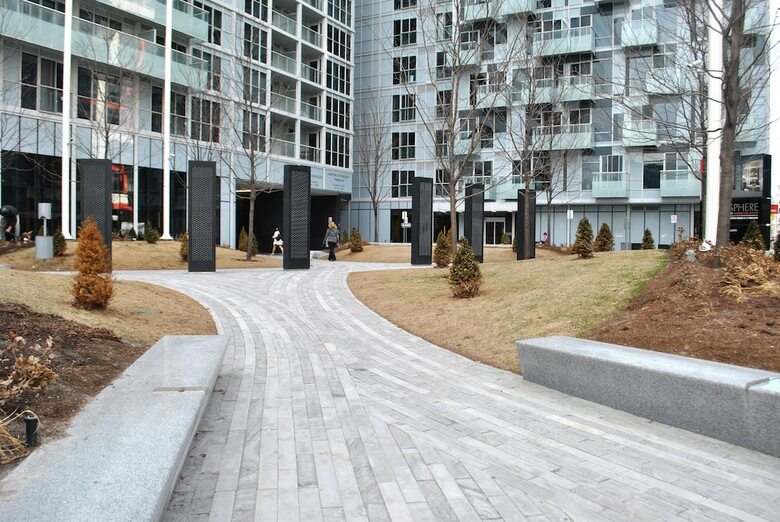Apartamentos Livingsuites Toronto - Front & John
