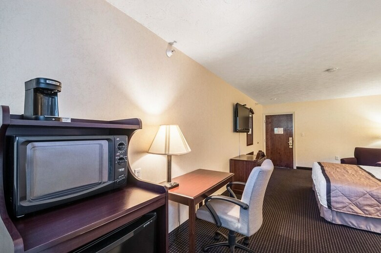 Motel Rodeway Inn & Suites