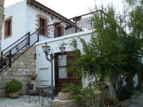 Apartamento Avalon Traditional Village Houses