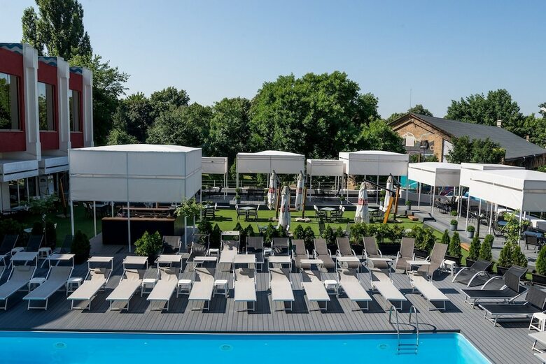 Hotel North Star Continental Resort