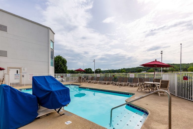 Motel 6 Caseyville, Il - Caseyville Il