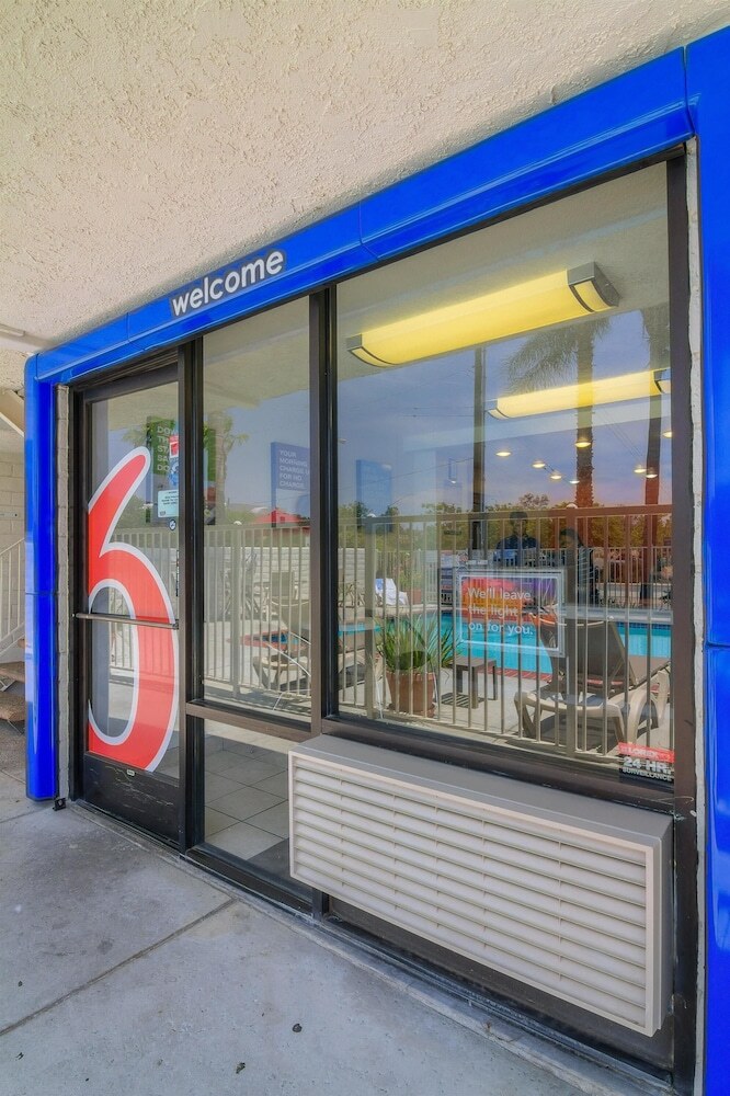 Motel 6 Simi Valley, Ca