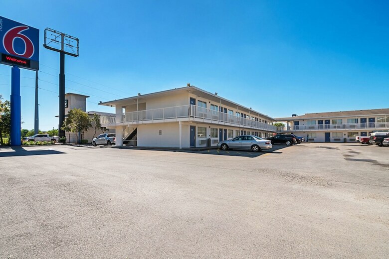 Motel 6 Corpus Christi Northwest