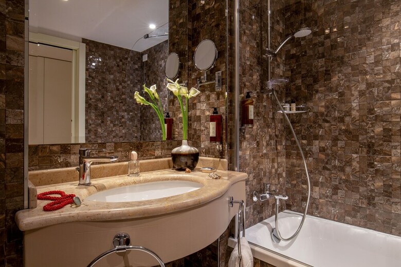 El Faro Hotel & Spa