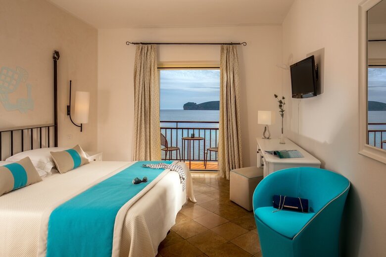El Faro Hotel & Spa