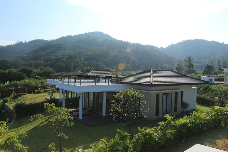 Villa The Spirit Resort Hua Hin