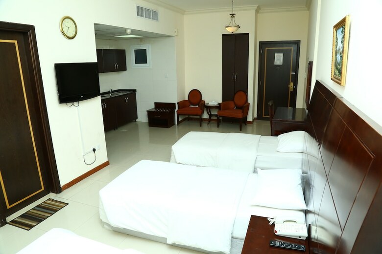 Golden Square Hotel Apartments