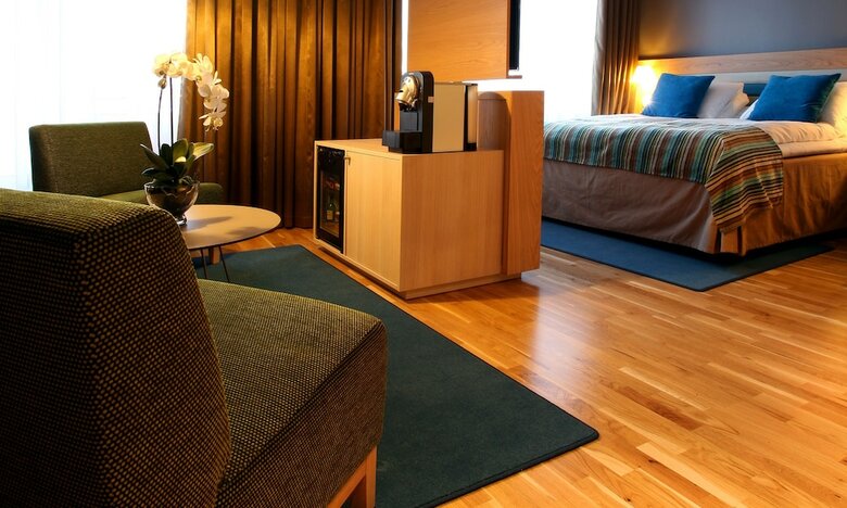 Thon Hotel Br�nn�ysund