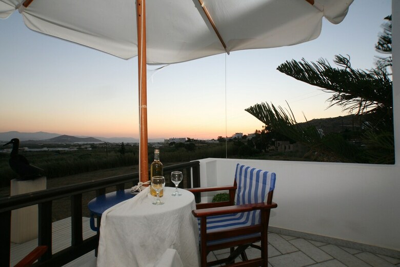 Aeolos Luxury Villas & Suites