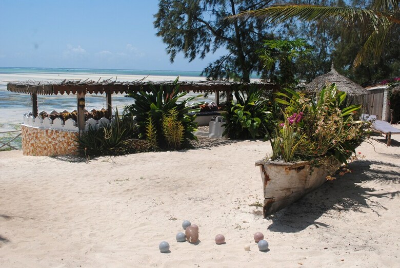 Hotel Seasons Lodge Zanzibar