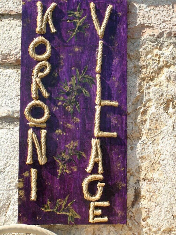 Apartamentos Koroni Village
