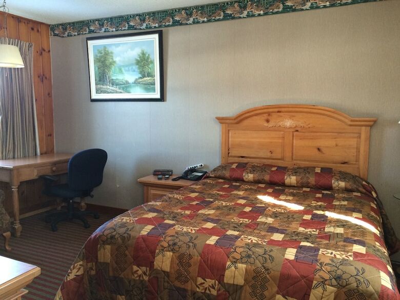 Motel Knights Inn Colonial Fireside Inn
