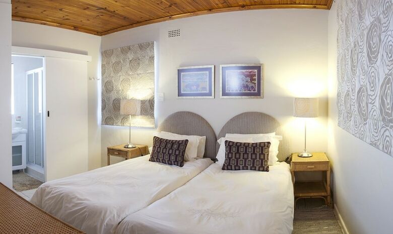 Hotel Maroela House