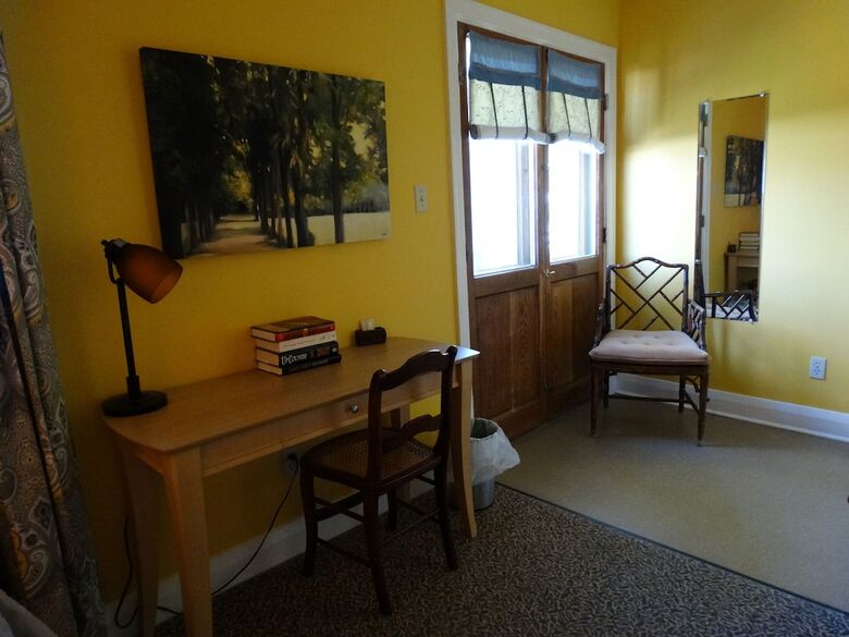 Bed & Breakfast Hochelaga Inn