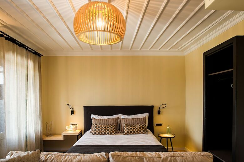 Hotel Aethra Boutique Rooms