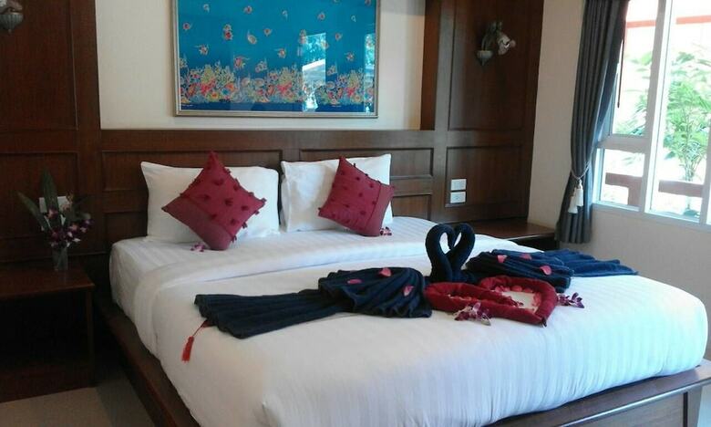 Hotel Tamarind Twin Resort