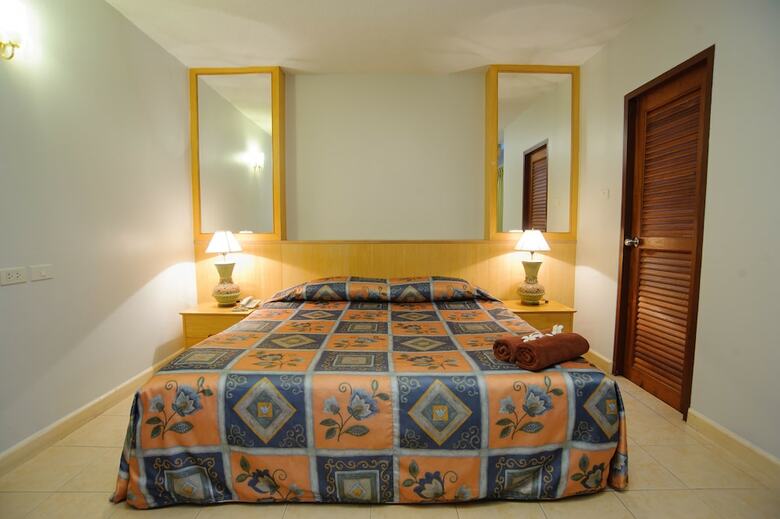 Hotel Diamond City Place