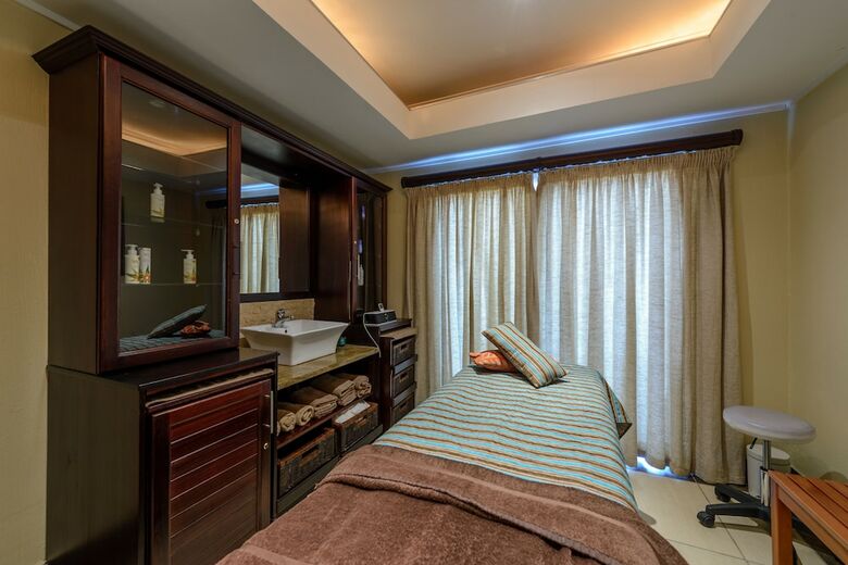 Agroturismo Cayley Mountain Resort