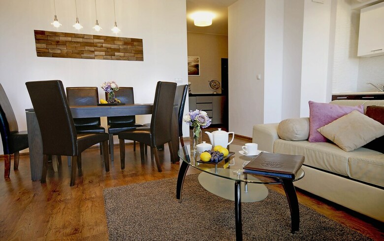 Irs Royal Apartments - Irs Aviator