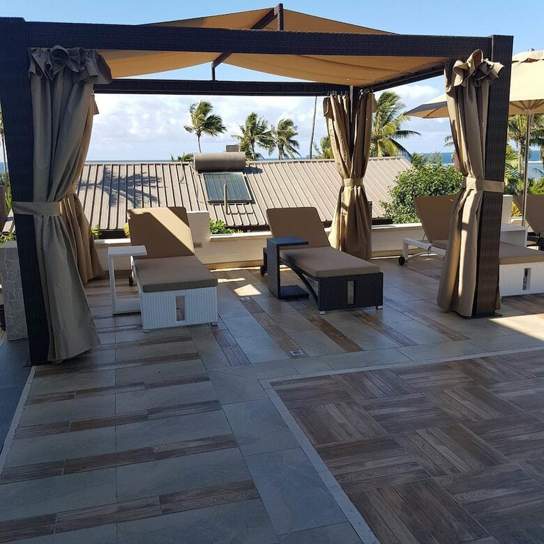 Hotel The Crow's Nest Resort