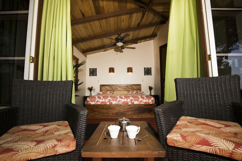 Posada Santa Juana Nature Reserve Full Board Lodge