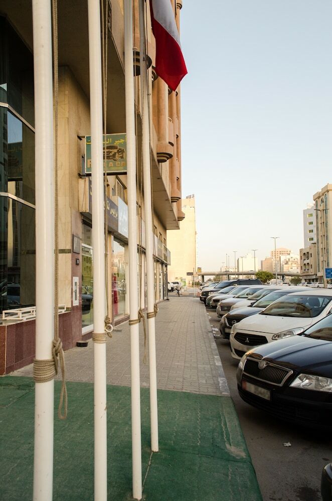 Al Ferdous Hotel Apartment