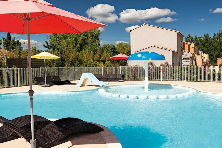Residencia R�sidence Lagrange Vacances L'oustau de Sorgue