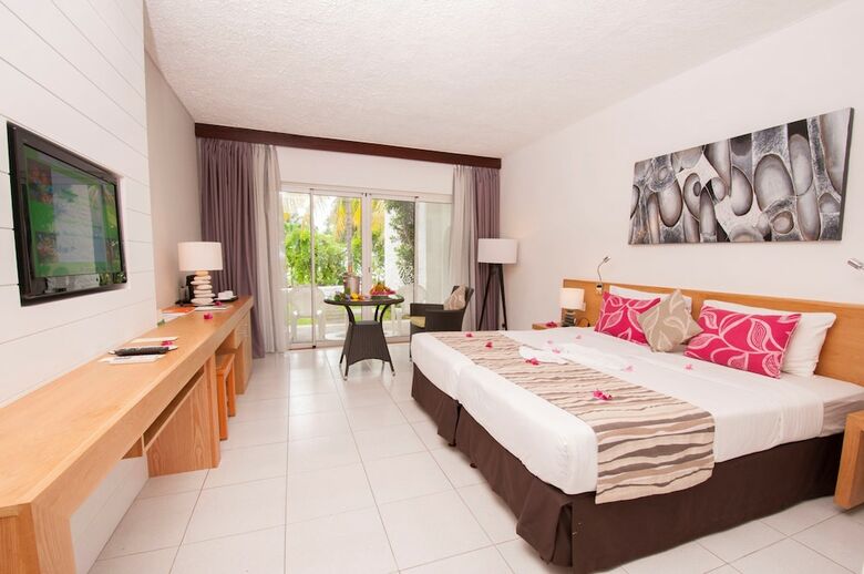 Hotel Casuarina Resort & Spa