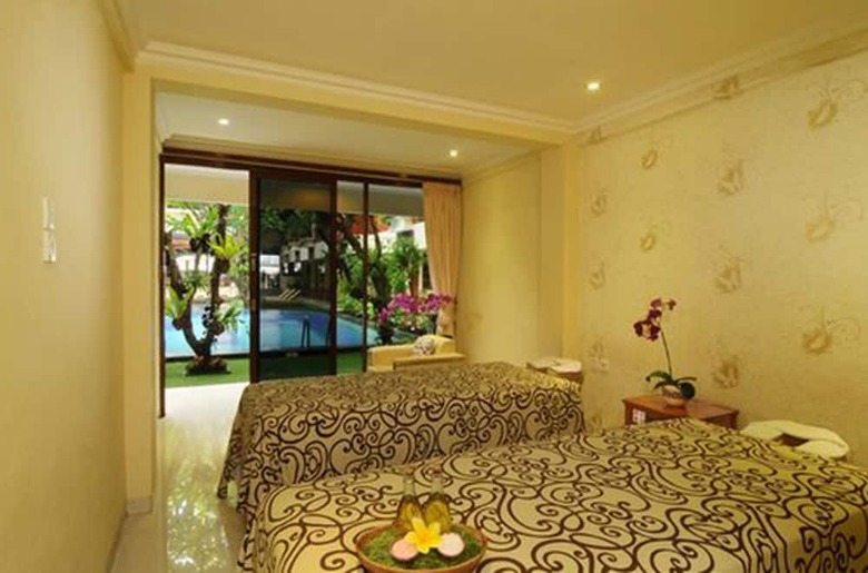 Green Garden Hotel