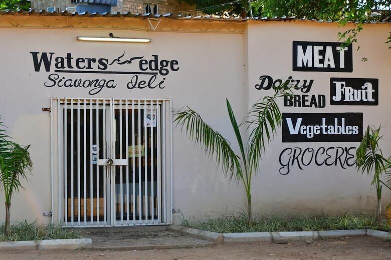 Hotel Lake Safari Lodge