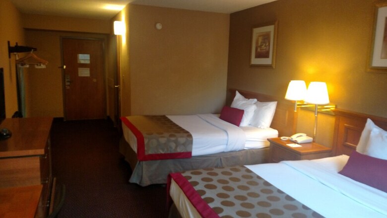 Hotel Ramada By Wyndham West Atlantic City
