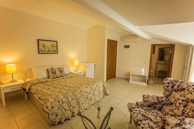 Paradise Garden Hotel
