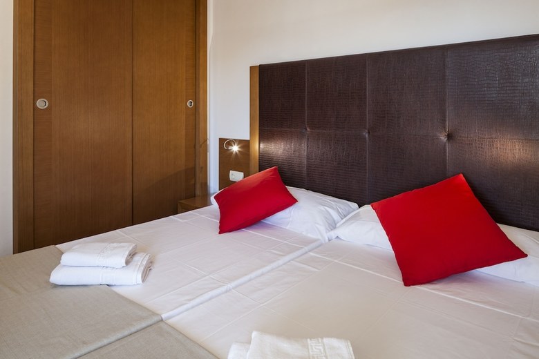 Aparthotel Ibiza Heaven Apartments