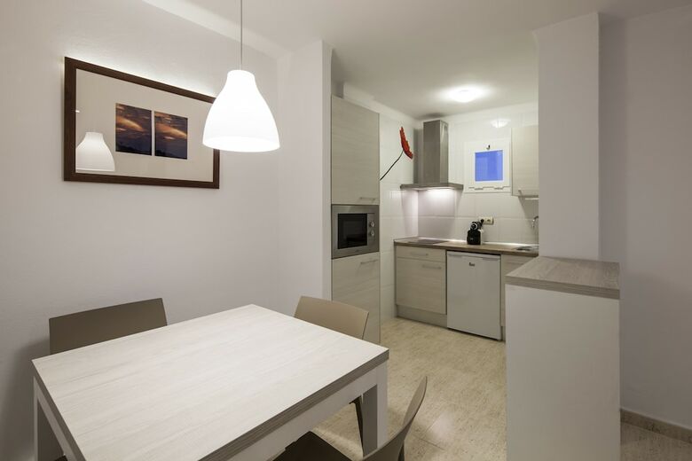 Aparthotel Ibiza Heaven Apartments