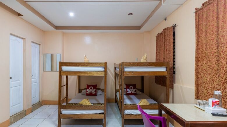 Hotel Zen Rooms Corazon Tourist Palawan