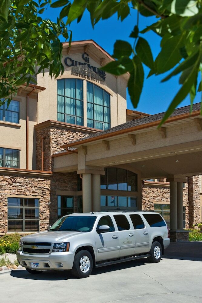 Clubhouse Hotel Suites Sioux Falls