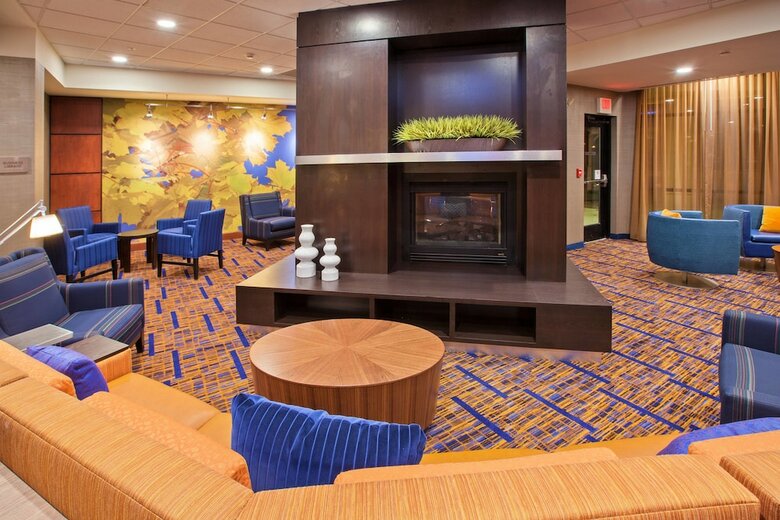 Hotel Courtyard By Marriott Louisville Northeast
