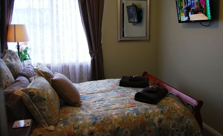 Highclaire House Bed And Breakfast