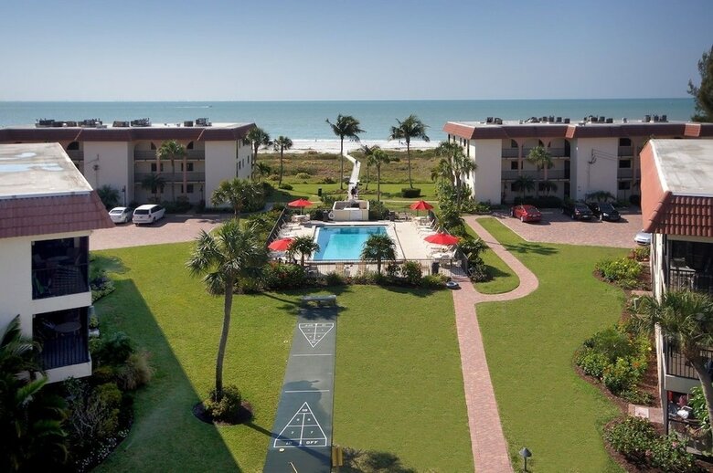 Sandalfoot Beachfront Condominium